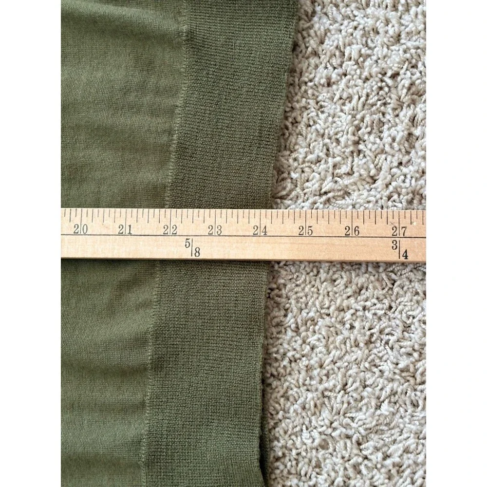 J. Crew Merino Wool Crew Neck Sweater Women’s Size XS Olive Green EUC